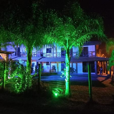 Aloha Rosa Hotel Praia do Rosa Bagian luar foto